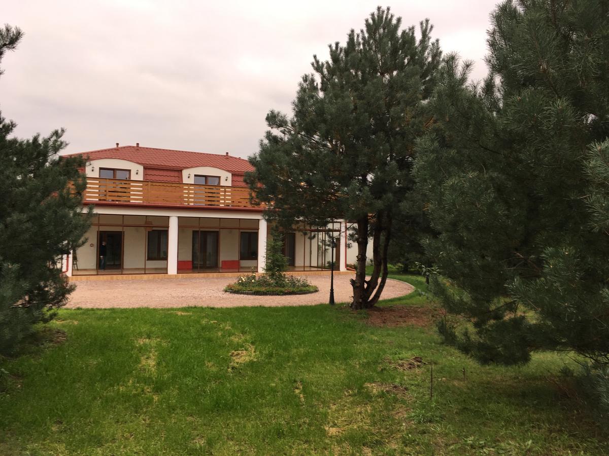 Miodowy Zakatek Caloroczne Domki I Pokoje Przy Suntago, Deepspot, Pyszne Sniadania, Grill, Ognisko Mszczonów 외부 사진